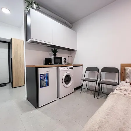 Renthouse Nanoflat #3 Apartment *